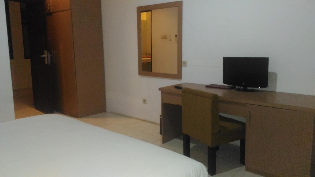 Grand Royal Taliwang Hotel Zimmer foto